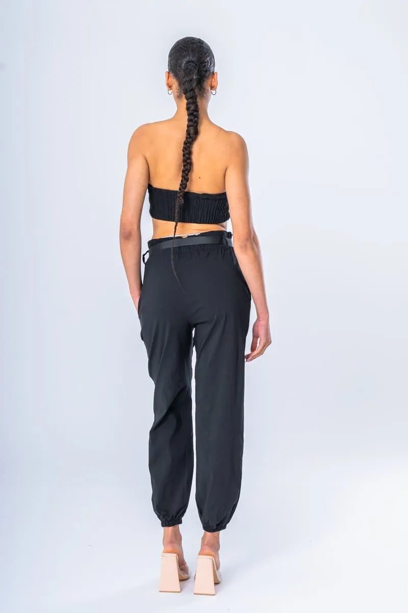 Ensemble crop top et pantalon cargo noir