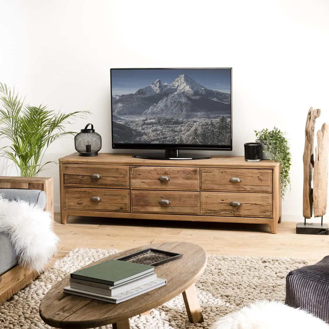 Meuble TV ANDRIAN 6 Tiroirs Bois Pin Recyclé | Meuble TV 3 SUISSES