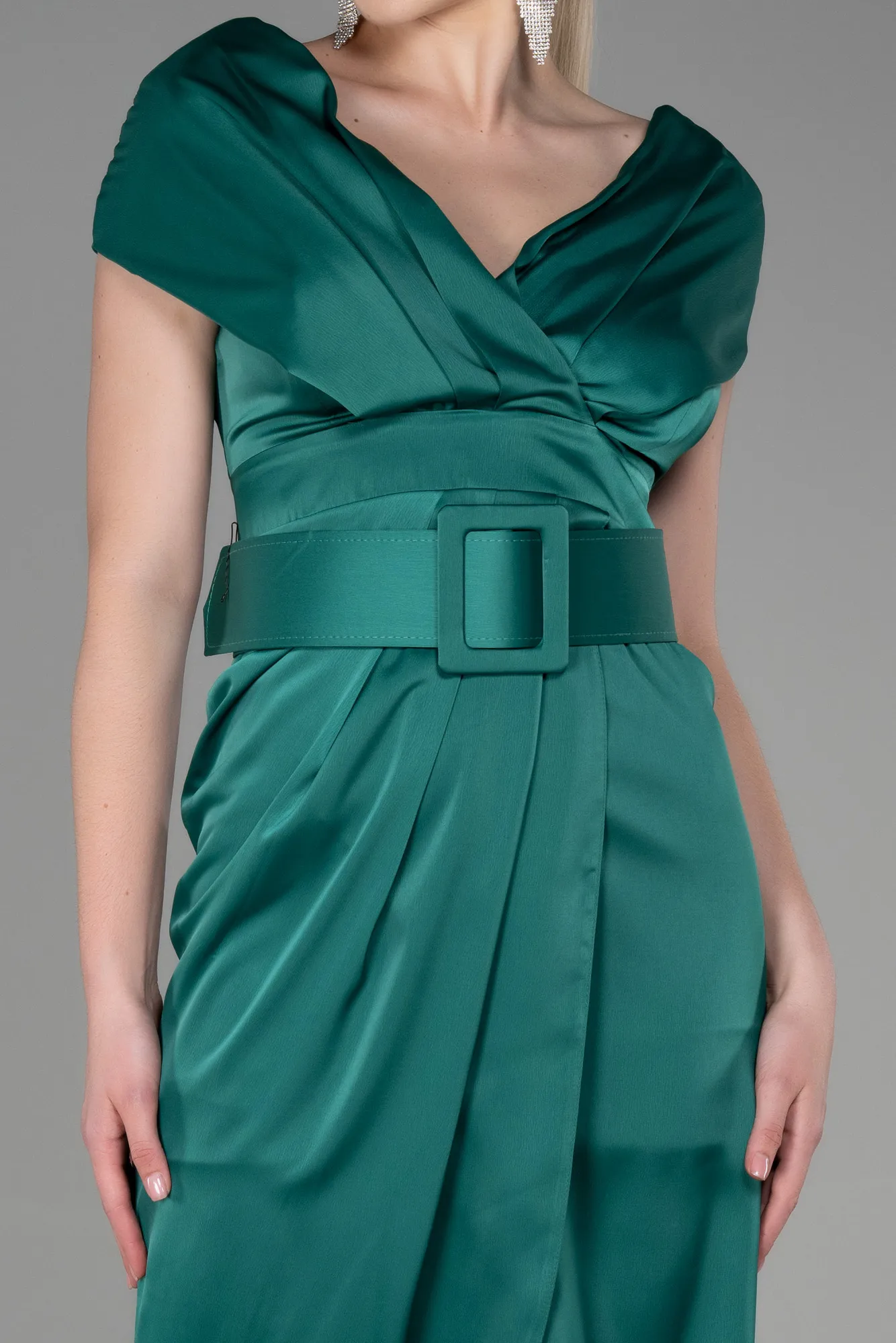 Robe de Cérémonie Midi Satin Pistache vert ABK1888