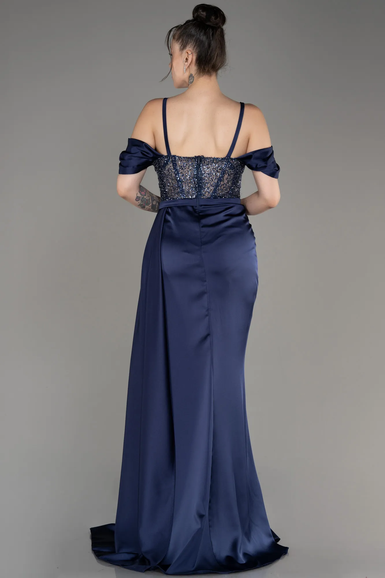 Robe de Soirée Longue Satin Noir ABU3968