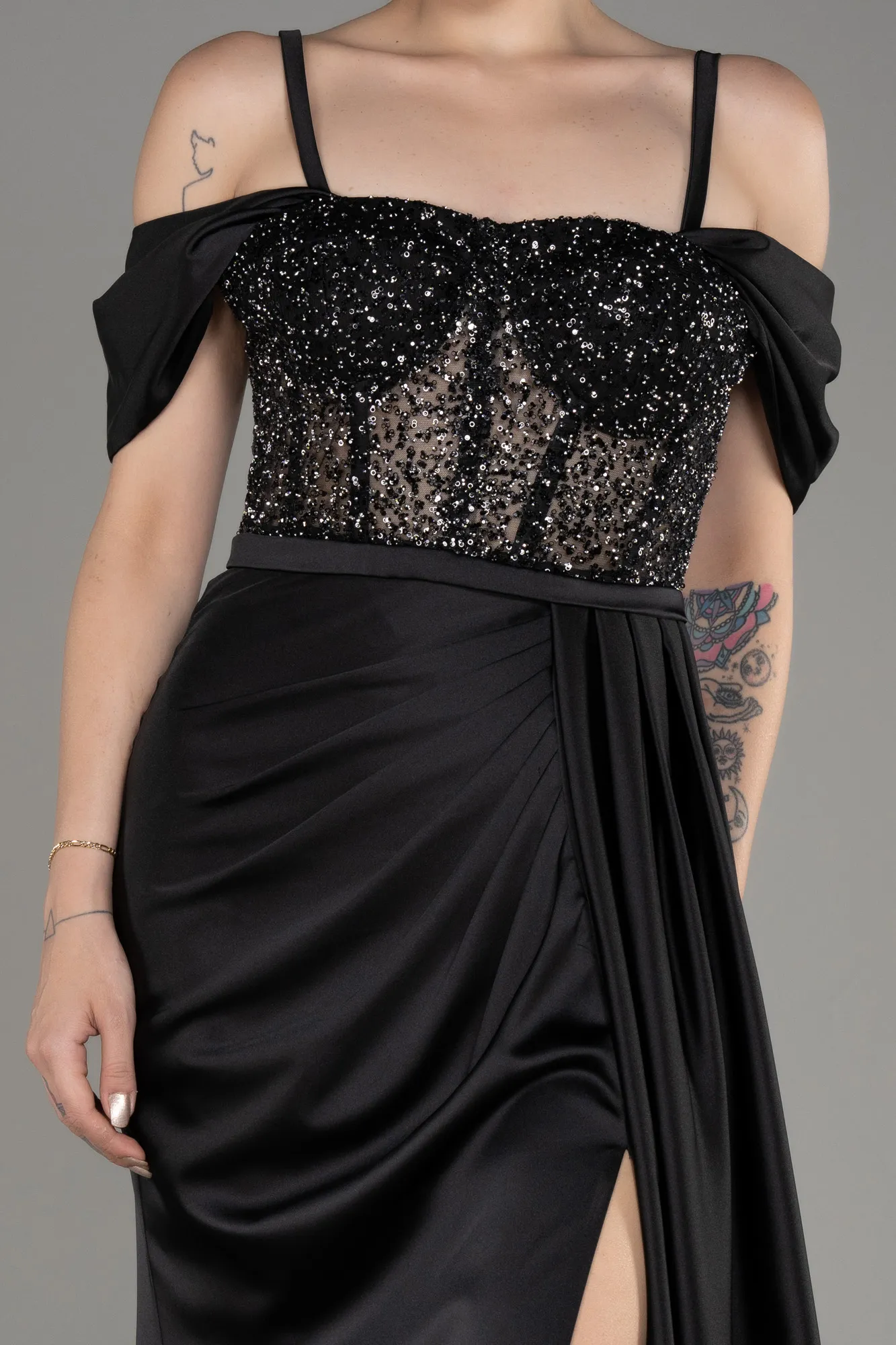 Robe de Soirée Longue Satin Noir ABU3968