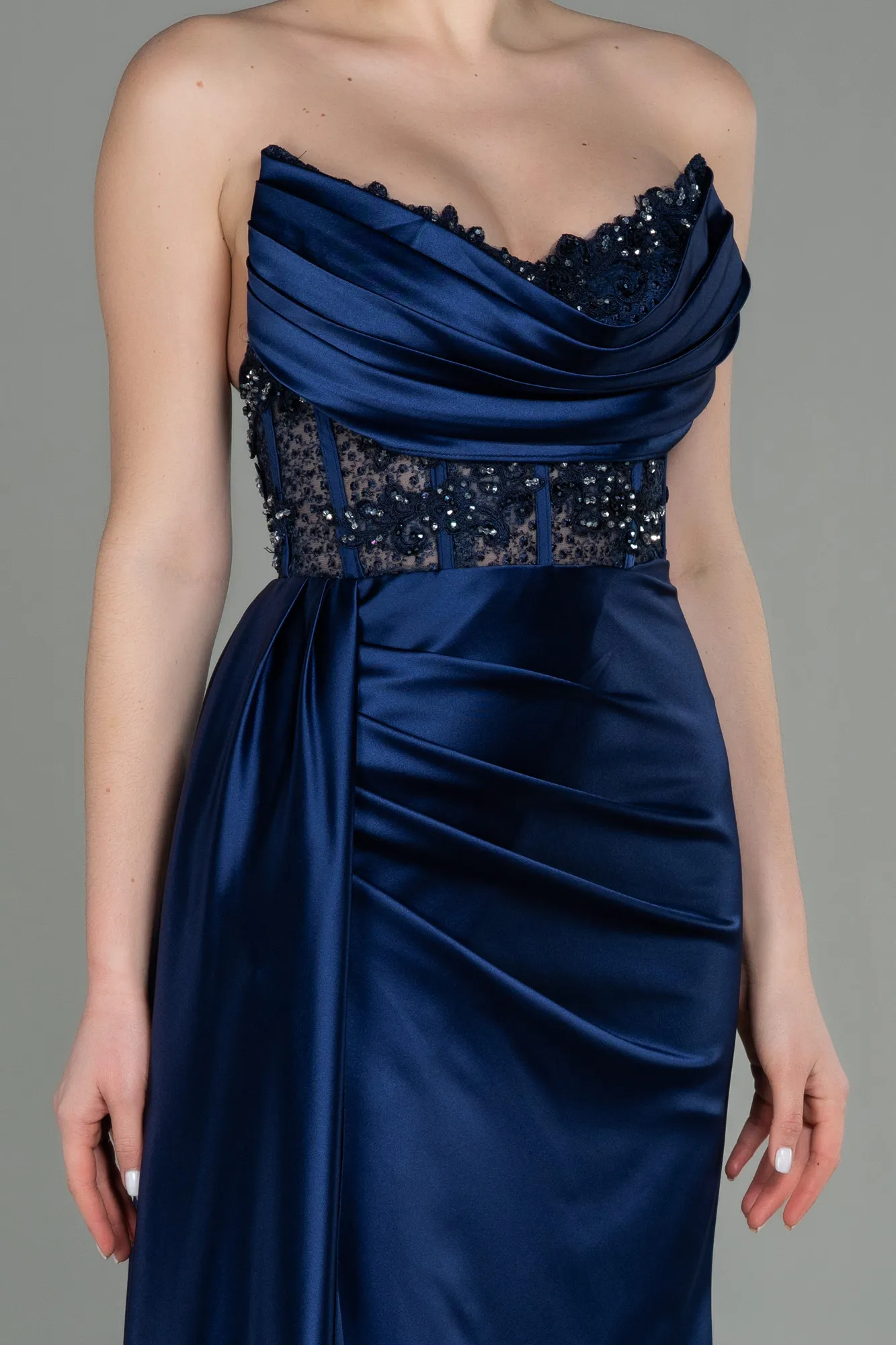 Robe de Soirée Longue Satin Émeraude ABU3998