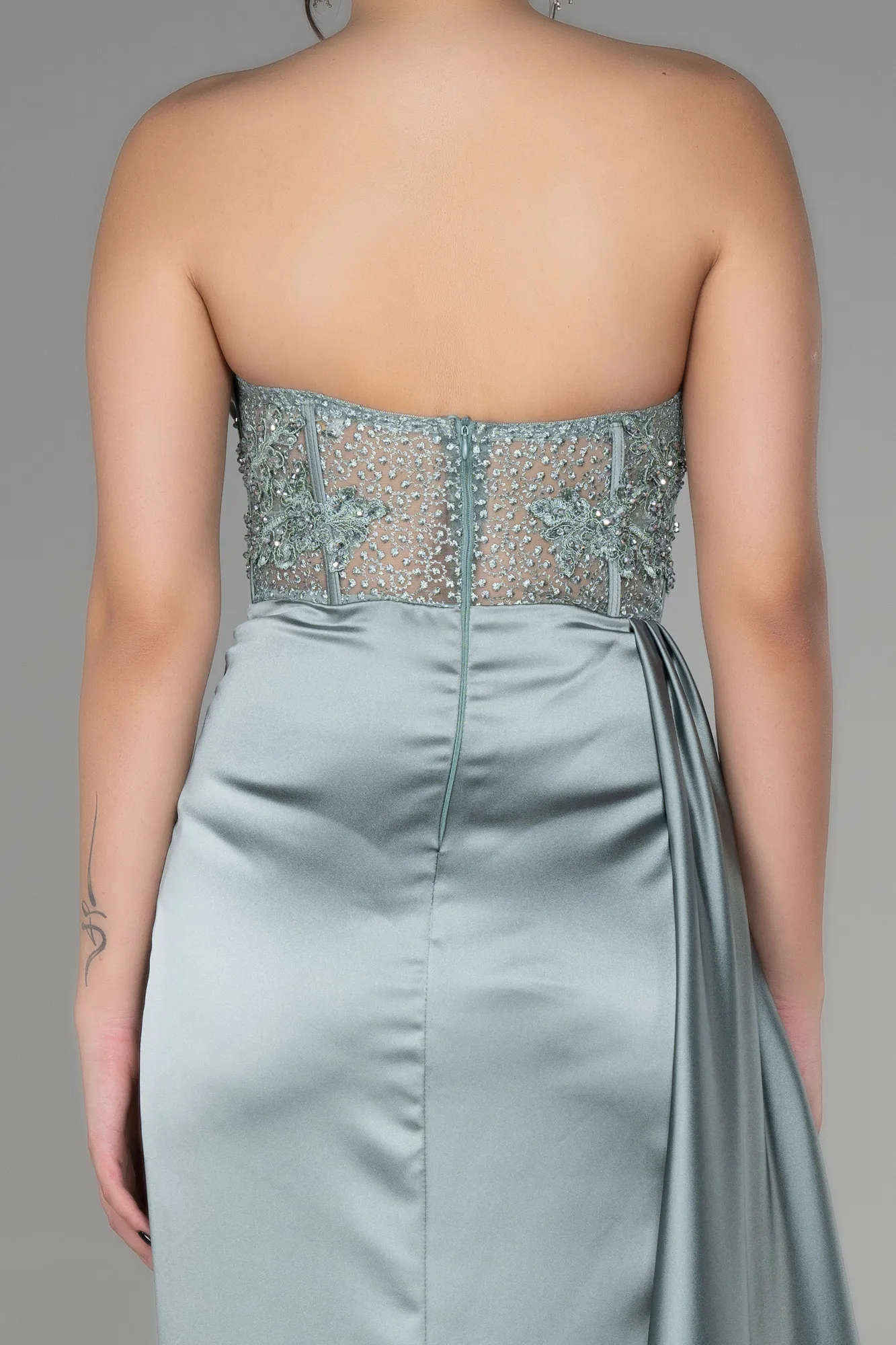 Robe de Soirée Longue Satin Émeraude ABU3998