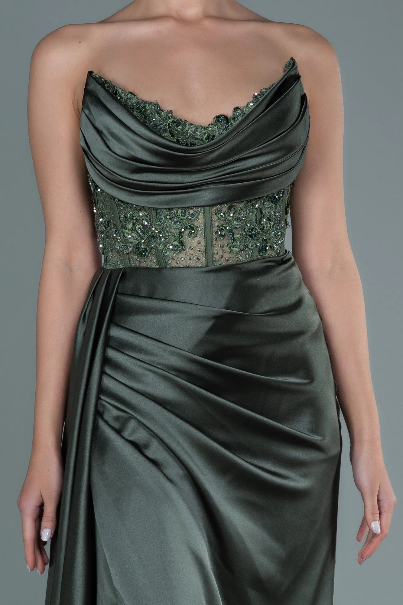 Robe de Soirée Longue Satin Émeraude ABU3998