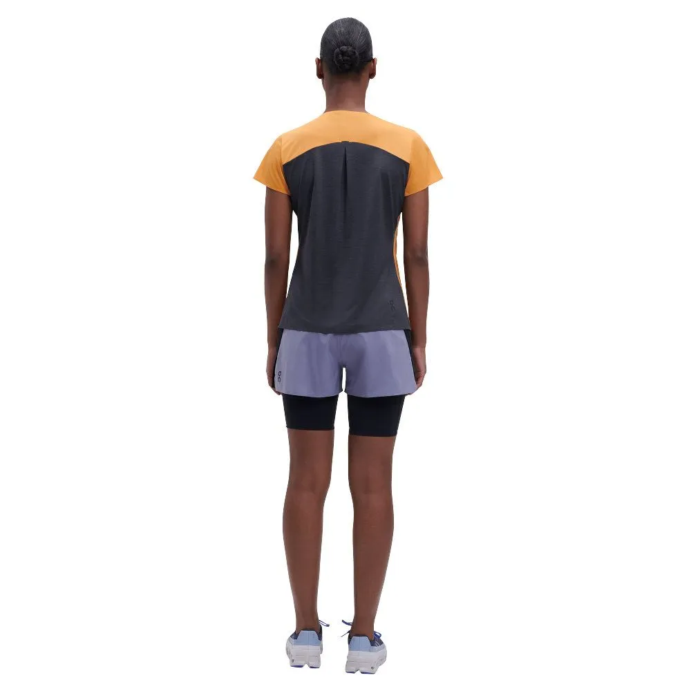 Vêtements de sport On Running Femme | Tee-shirt de course technique On Running Performance-T W Mango|Black pour femme | 202.0075